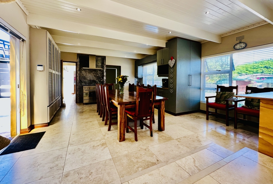 4 Bedroom Property for Sale in Vermont Western Cape